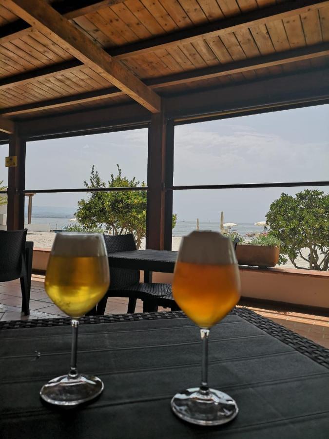 Vel Mari - Rooms On The Beach Альгеро Экстерьер фото