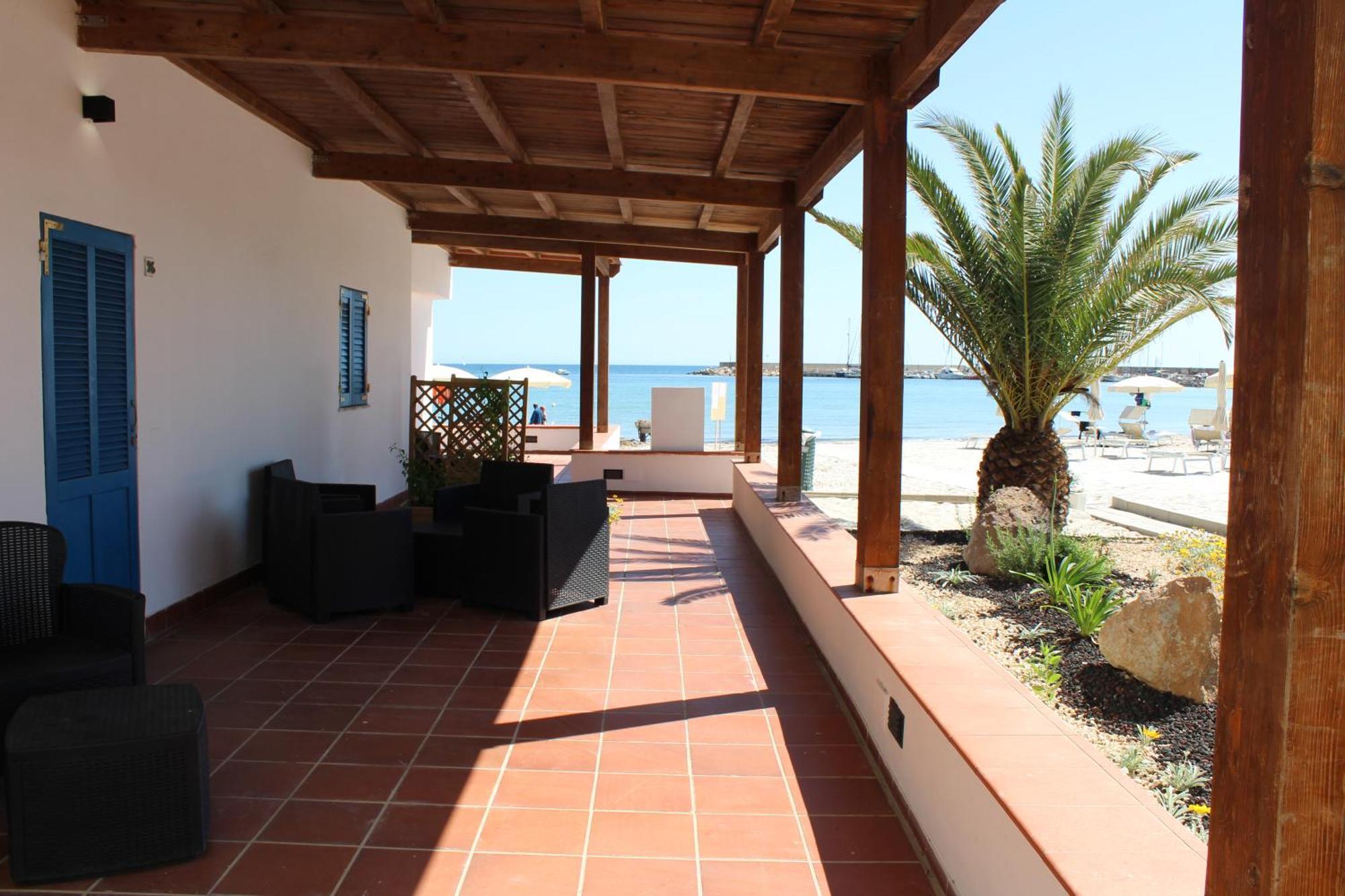 Vel Mari - Rooms On The Beach Альгеро Экстерьер фото